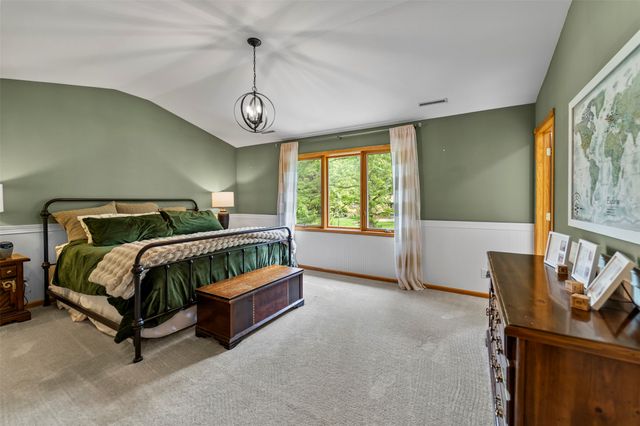 817 Vermont Circle, Ames, IA 50014