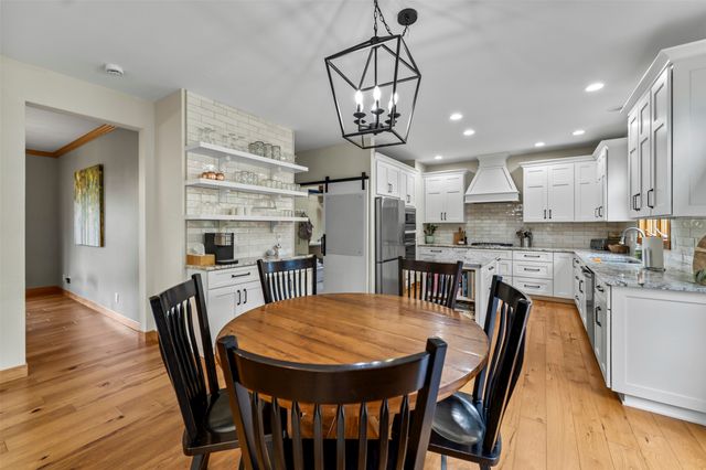 817 Vermont Circle, Ames, IA 50014