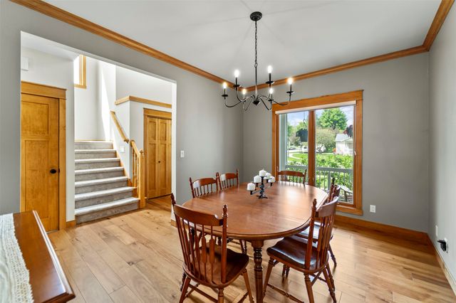 817 Vermont Circle, Ames, IA 50014