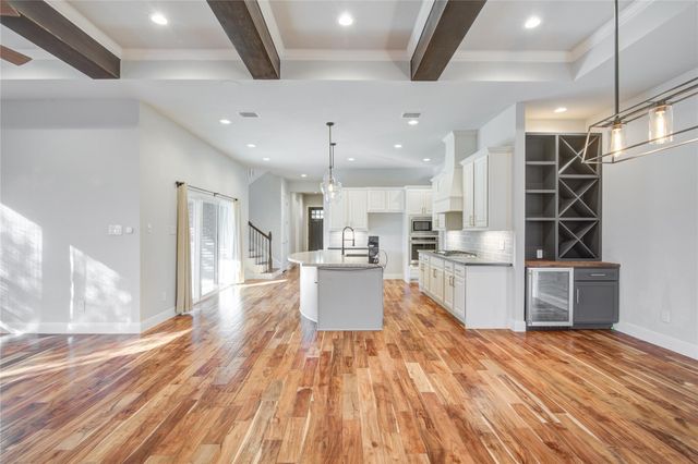 135 Bella Luce, Shenandoah, TX 77381