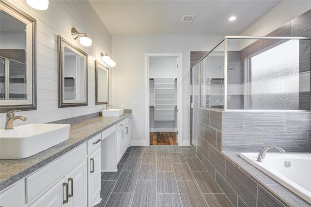 135 Bella Luce, Shenandoah, TX 77381