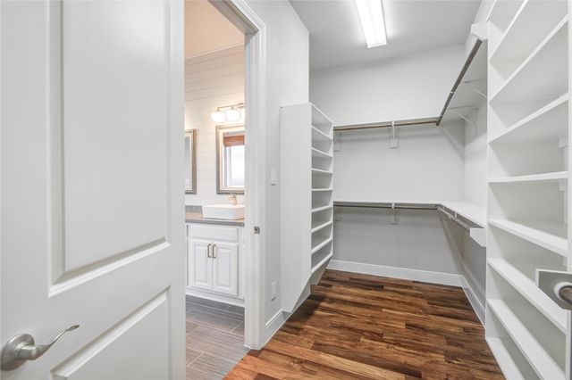 135 Bella Luce, Shenandoah, TX 77381