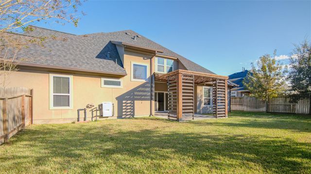 135 Bella Luce, Shenandoah, TX 77381