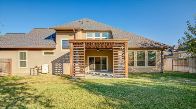 135 Bella Luce, Shenandoah, TX 77381