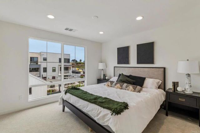 2572 Delphinium Lane, Carlsbad, CA 92008