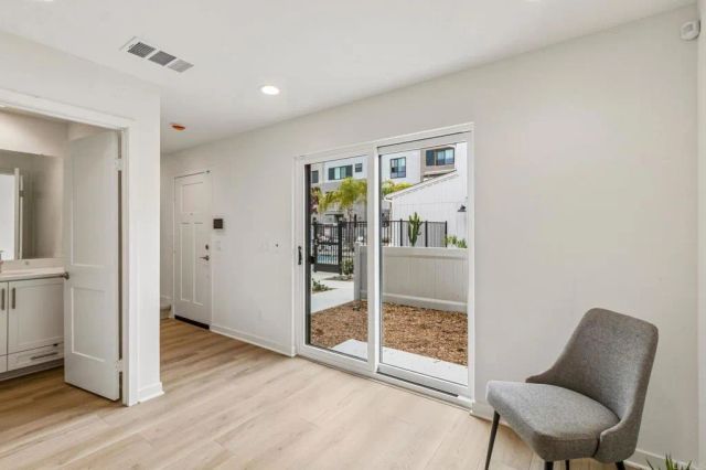 2572 Delphinium Lane, Carlsbad, CA 92008