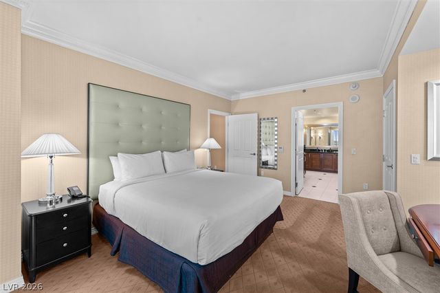 135 East Harmon Avenue 2120, Las Vegas, NV 89109