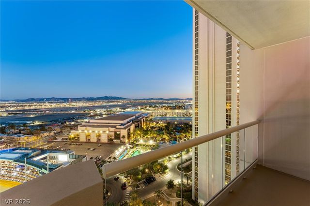 135 East Harmon Avenue 2120, Las Vegas, NV 89109