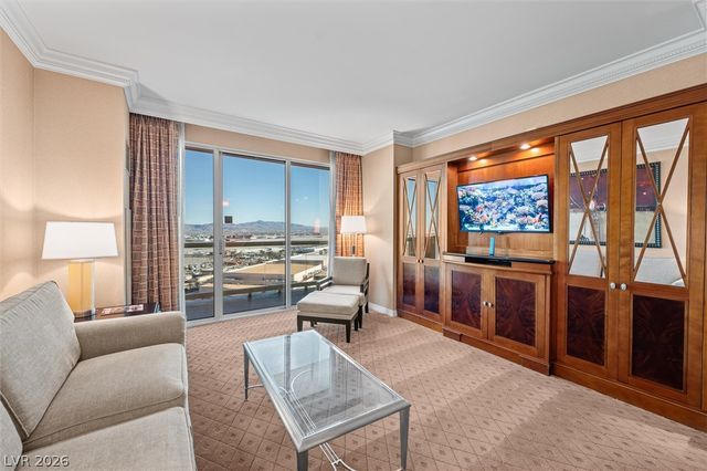 135 East Harmon Avenue 2120, Las Vegas, NV 89109