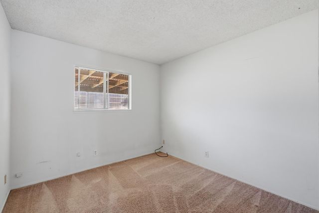 6944 Woodmore Oaks Dr, Orangevale, CA 95662