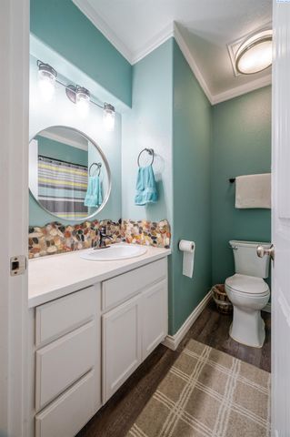 6112 Woodbine Drive, Pasco, WA 99301