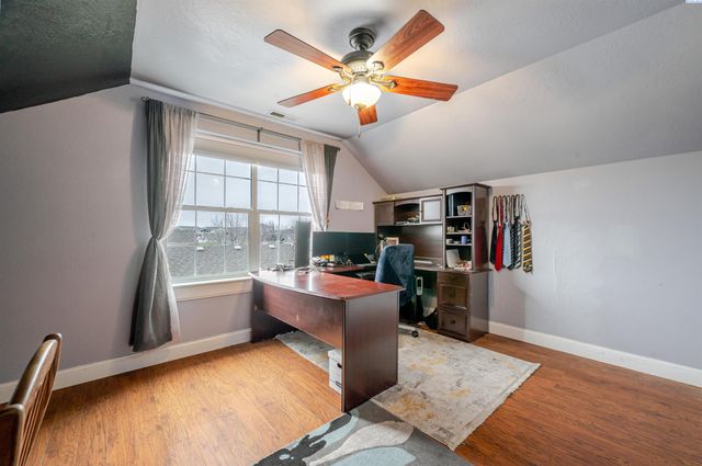 6112 Woodbine Drive, Pasco, WA 99301