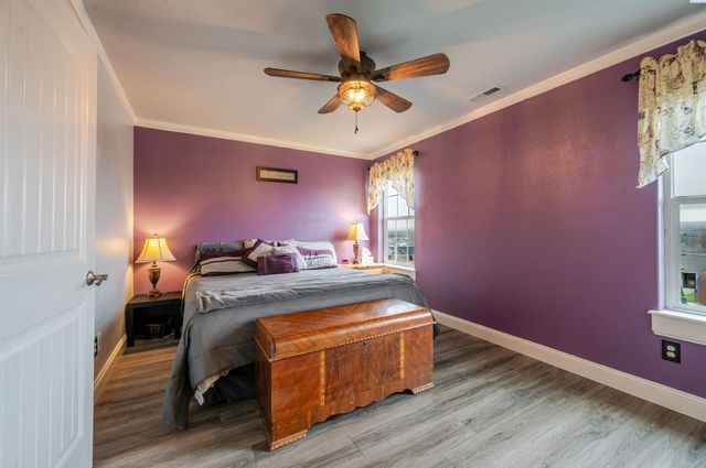 6112 Woodbine Drive, Pasco, WA 99301