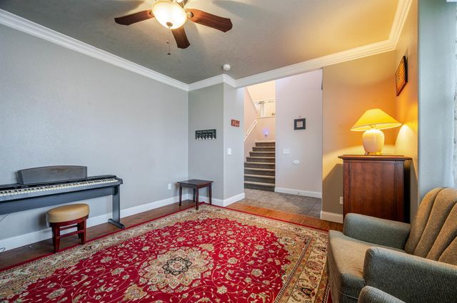 6112 Woodbine Drive, Pasco, WA 99301