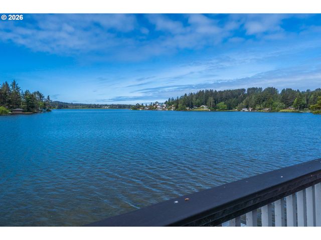 4040 Ne 20TH St, Otis, OR 97368