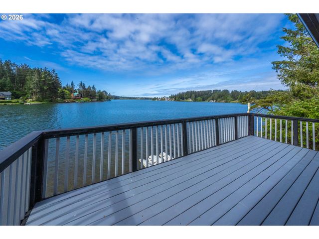 4040 Ne 20TH St, Otis, OR 97368