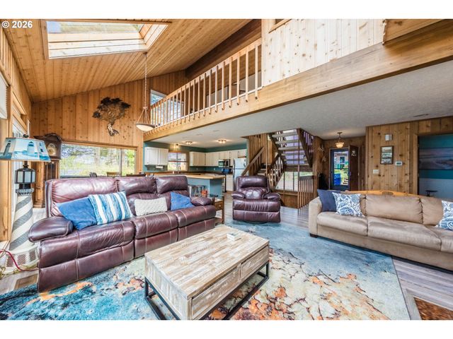 4040 Ne 20TH St, Otis, OR 97368