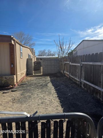 144 M Street, Hawthorne, NV 89415