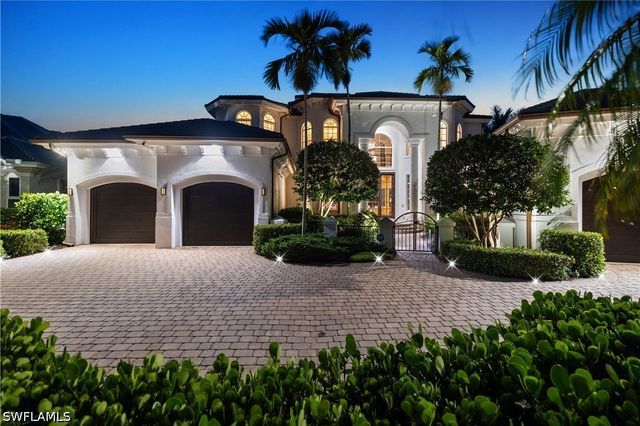 339 Devils Bight, Naples, FL 34103
