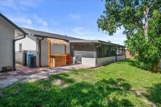 1896 71st Street S, Boynton Beach, FL 33426