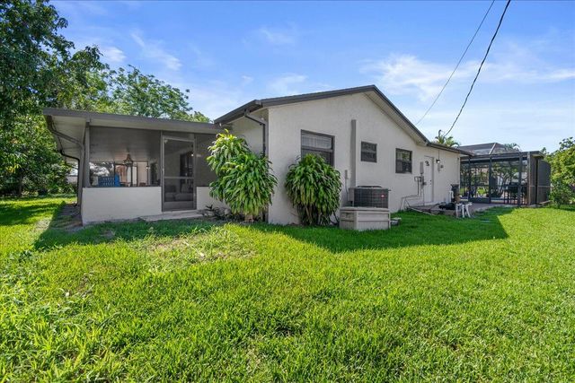 1896 71st Street S, Boynton Beach, FL 33426