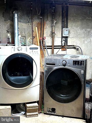 805 CROZIER AVE, National Park, NJ 08063