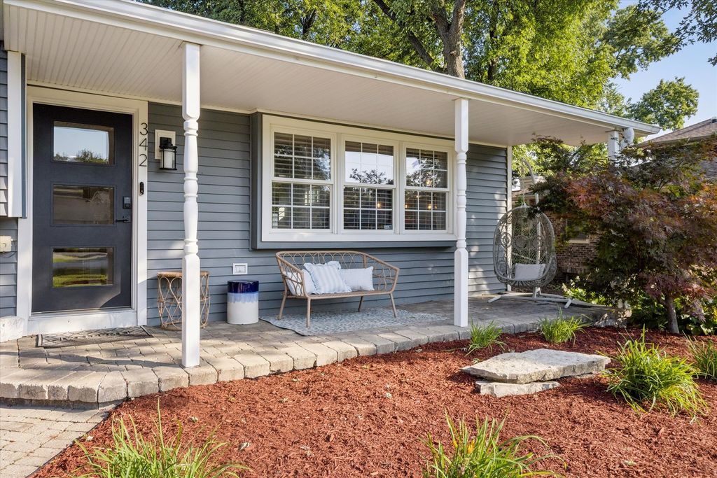 342 Janet Avenue, Darien, IL 60561 — photo 3