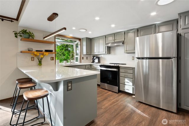 3715 Goldcrest Heights NW, Olympia, WA 98502