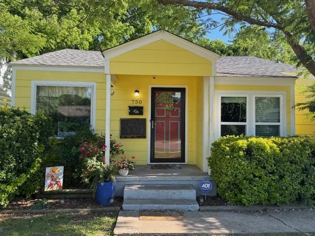 750 Nebraska Street, Norman, OK 73069