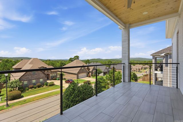 83 Tournay Circle, Little Rock, AR 72223