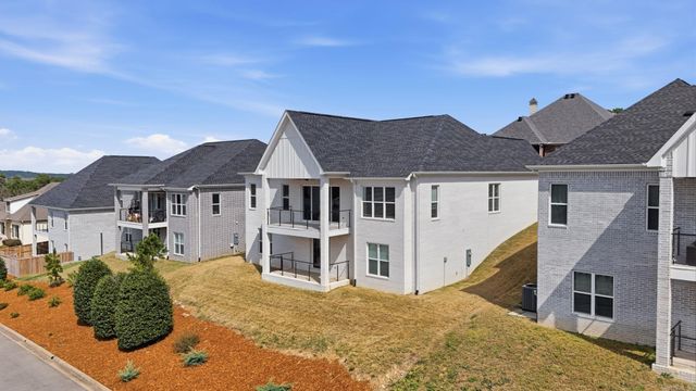 83 Tournay Circle, Little Rock, AR 72223
