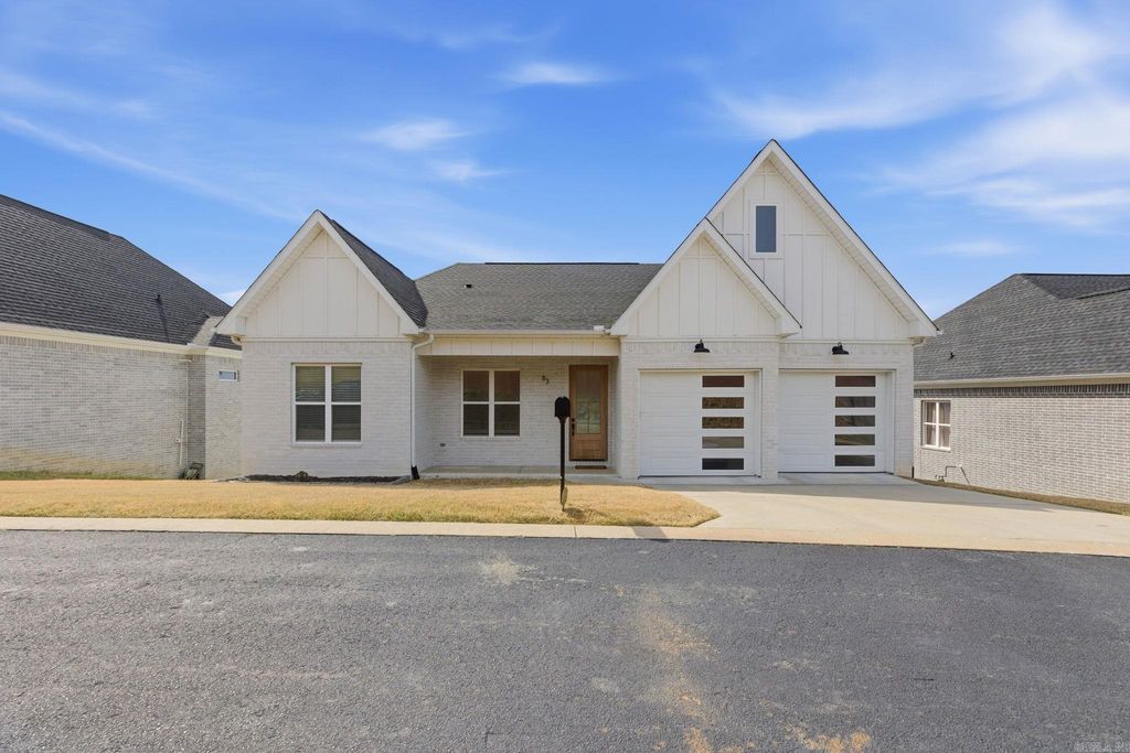 83 Tournay Circle, Little Rock, AR 72223