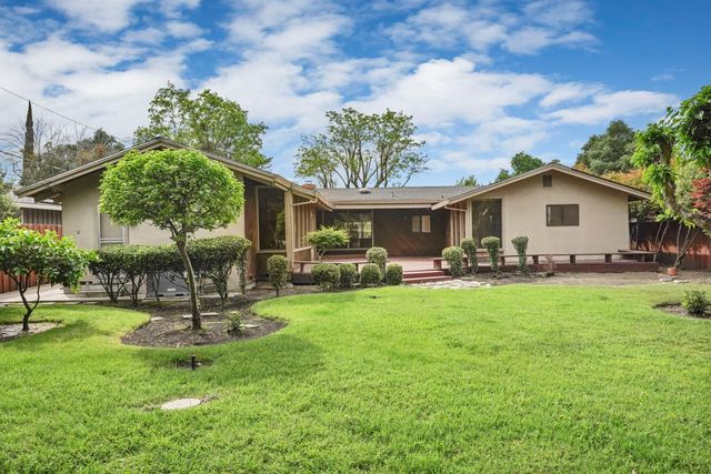 8406 De Anza Ave, Stockton, CA 95209