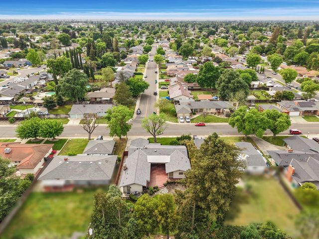 8406 De Anza Ave, Stockton, CA 95209
