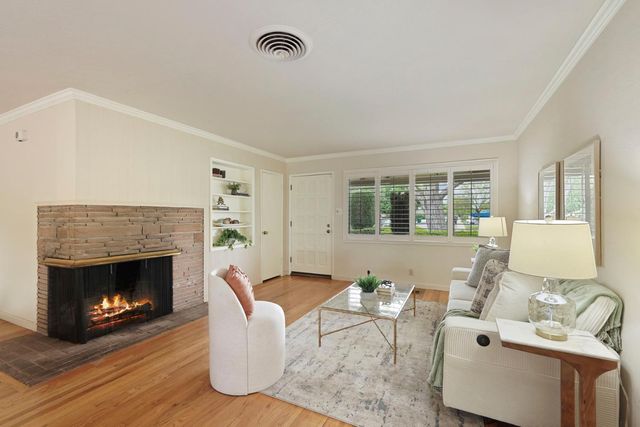 8406 De Anza Ave, Stockton, CA 95209