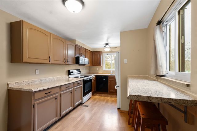 742 Esther St, Overbrook, PA 15227