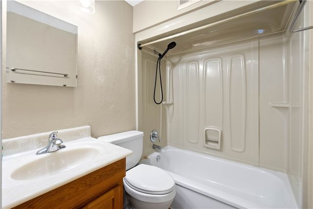 742 Esther St, Overbrook, PA 15227