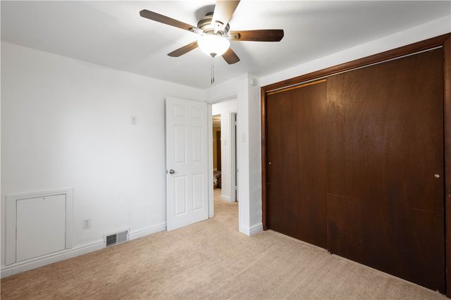 742 Esther St, Overbrook, PA 15227