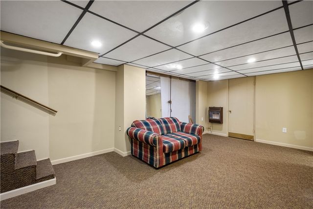 742 Esther St, Overbrook, PA 15227