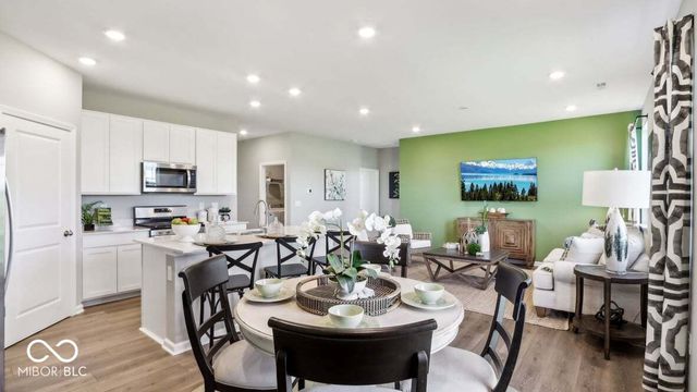 1271 Foxtail Lane, Greenwood, IN 46143