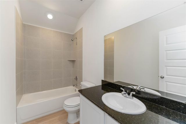 16812 Needlepoint Drive, Conroe, TX 77302