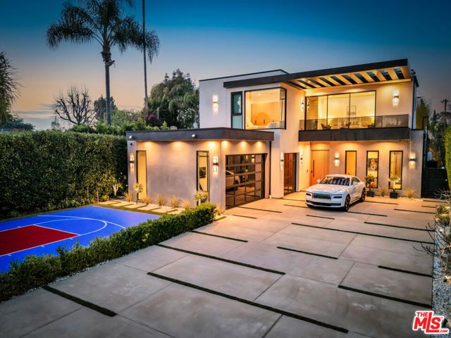 15743 Hesby Street, Encino (los Angeles), CA 91436