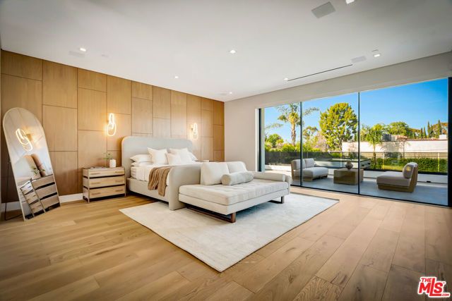 15743 Hesby Street, Encino (los Angeles), CA 91436