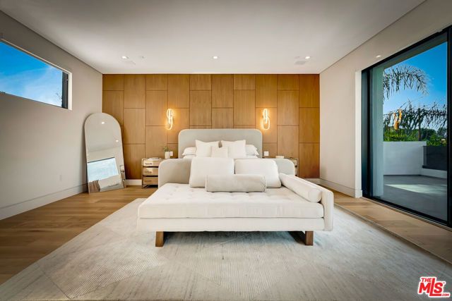 15743 Hesby Street, Encino (los Angeles), CA 91436