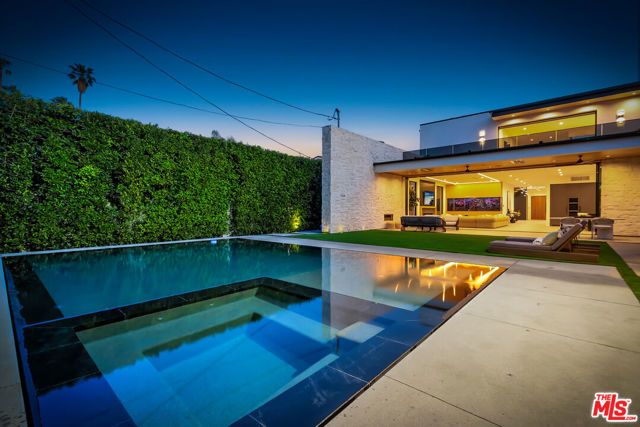 15743 Hesby Street, Encino (los Angeles), CA 91436