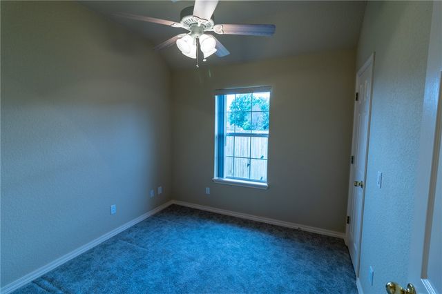 7 W Northaven Street, Farmington, AR 72730