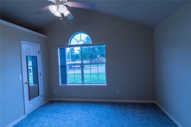 7 W Northaven Street, Farmington, AR 72730