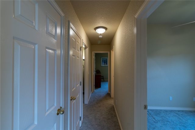 7 W Northaven Street, Farmington, AR 72730