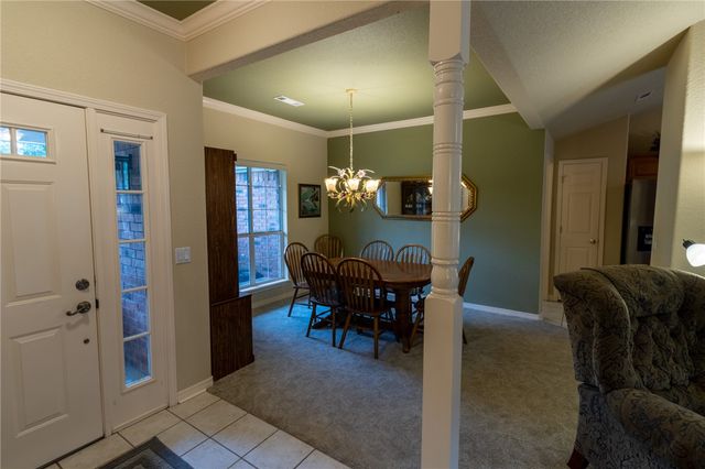 7 W Northaven Street, Farmington, AR 72730