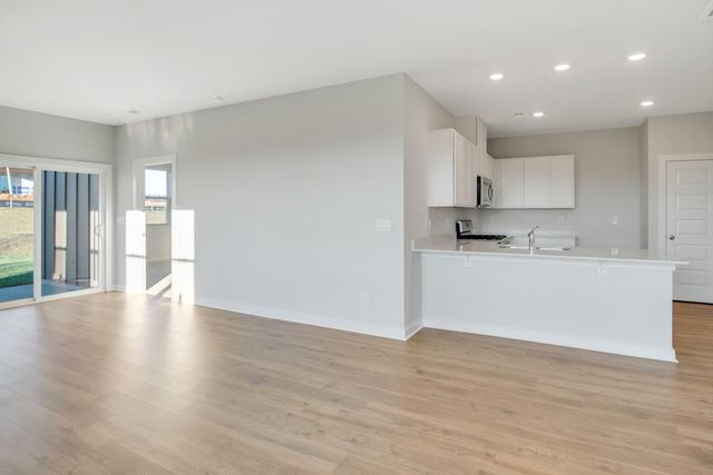 2225 Holmesburg Pvt Circle, Gallatin, TN 37066